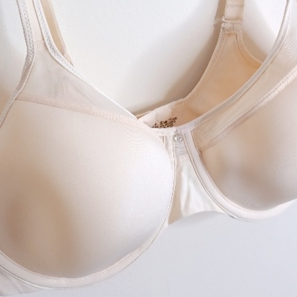 Bali 3439 Soft Cup Underwire, Smooth and Seamless. Cream 38C - Picture 2 of 13